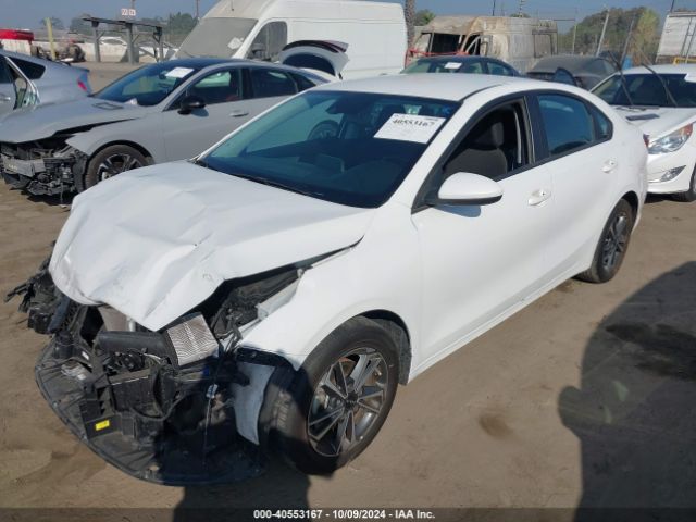3KPF24AD9PE671181 KIA Forte Lxs