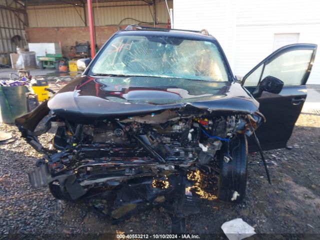 JF2SJAEC0JH431764 Subaru Forester 2.5i Premium