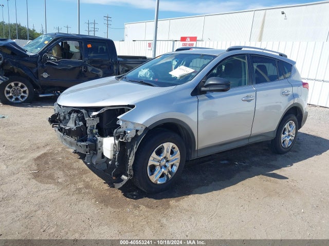 Toyota RAV4 LE 2014 JTMZFREV2EJ006933 Image 2