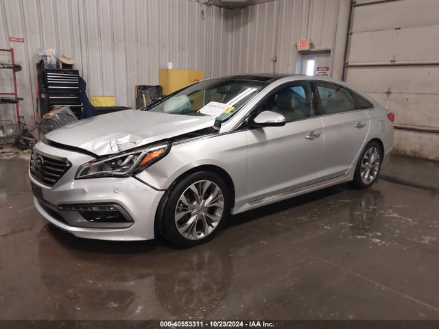 Hyundai Sonata Limited 2.0t 2015 5NPE34AB4FH137880 Image 2