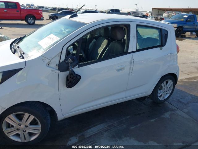 KL8CB6S95FC798873 Chevrolet Spark Ls Cvt