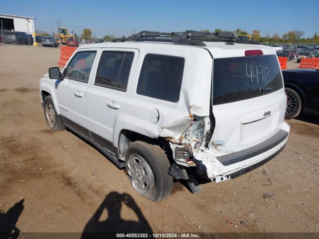 1C4NJPBA8GD575435 Jeep Patriot Sport