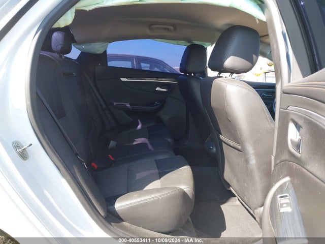 Chevrolet IMPALA 1LT 2017 2G1105S36H9191135 Image 8