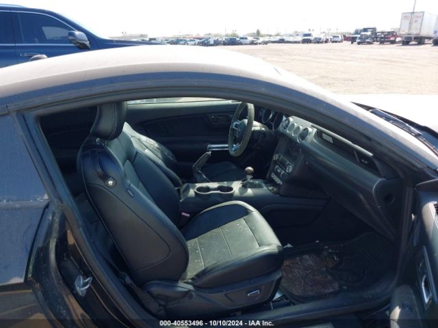 1FA6P8CF4H5256697 Ford Mustang Gt Premium