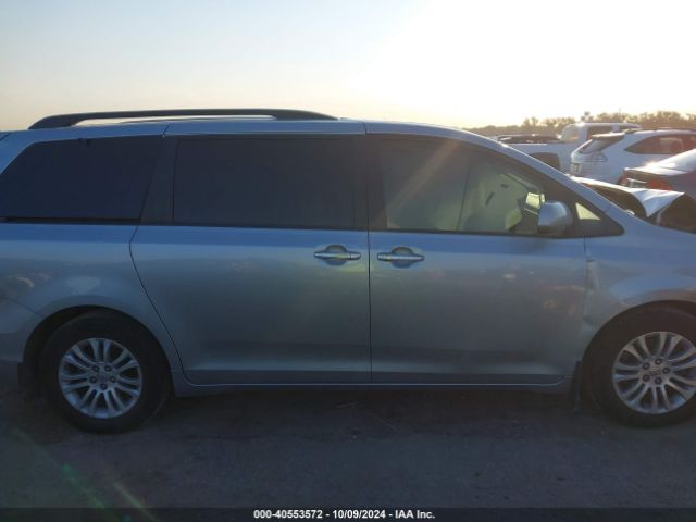 5TDYK3DC2FS601340 Toyota Sienna Xle Premium 8 Passenger