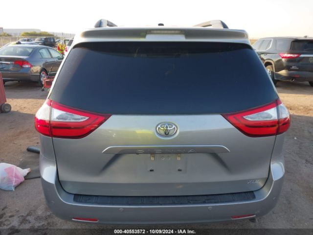 5TDYK3DC2FS601340 Toyota Sienna Xle Premium 8 Passenger