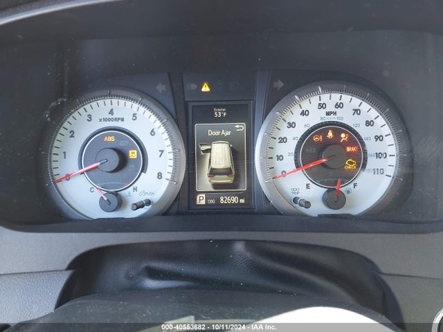 5TDXK3DC4GS737336 Toyota Sienna Se Premium 8 Passenger