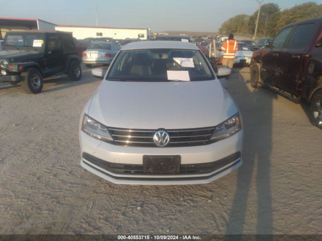 3VW167AJ4HM348702 Volkswagen Jetta 1.4t S