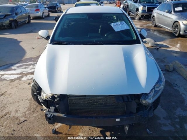 3KPF24AD2LE141810 KIA Forte Lxs