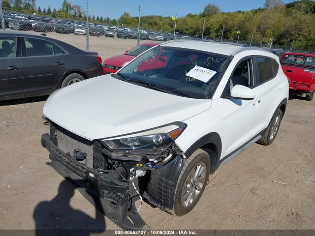 Hyundai TUCSON SE 2017 KM8J3CA46HU423034 Image 2