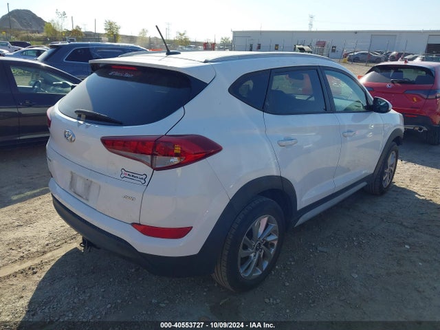 Hyundai TUCSON SE 2017 KM8J3CA46HU423034 Image 4