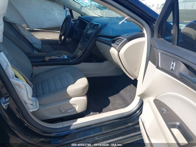 Ford FUSION SE 2018 3FA6P0H77JR132963 Image 5