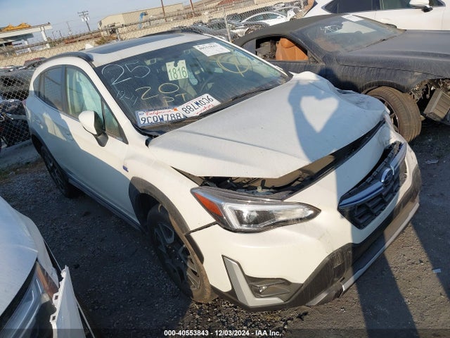 Subaru CROSSTREK HYBRID 2023 JF2GTDNC3PH236266 Image 1