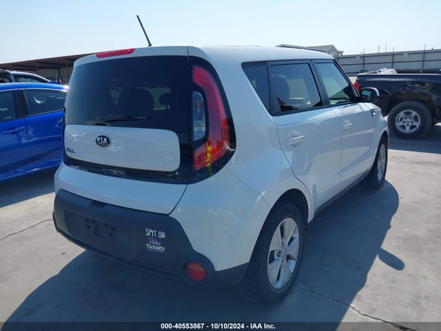 KIA Soul 2014 KNDJN2A29E7083704 Image 4