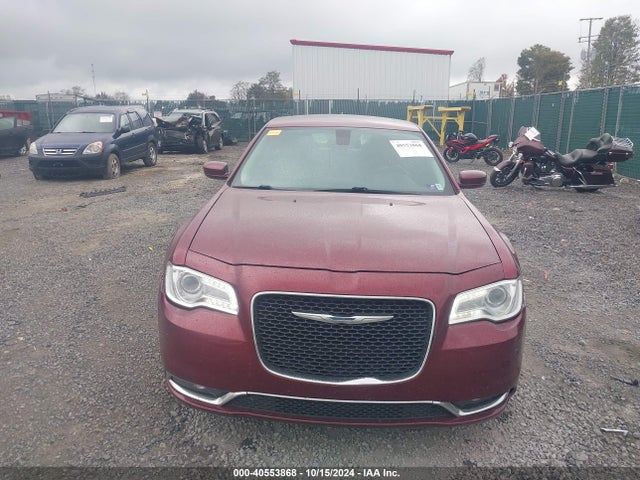 Chrysler 300 Anniversary Edition 2016 2C3CCARG5GH145118 Image 12