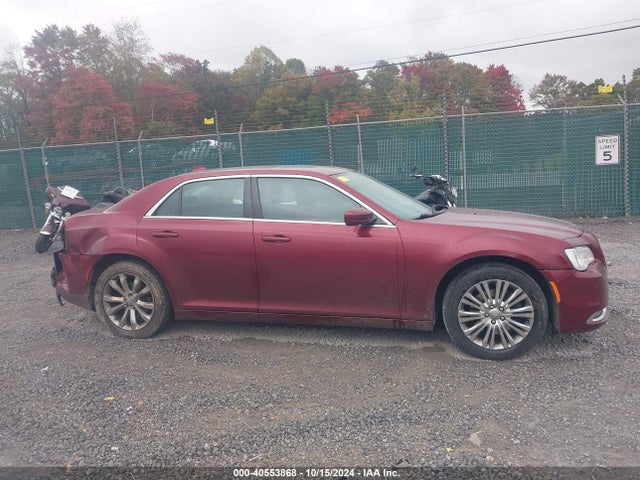 Chrysler 300 Anniversary Edition 2016 2C3CCARG5GH145118 Image 13