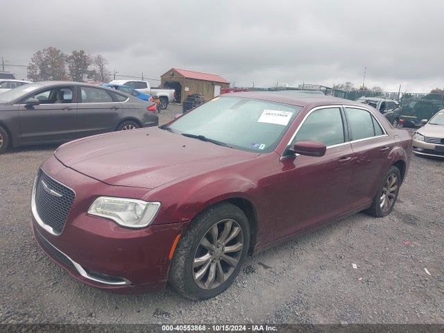 Chrysler 300 Anniversary Edition 2016 2C3CCARG5GH145118 Image 2