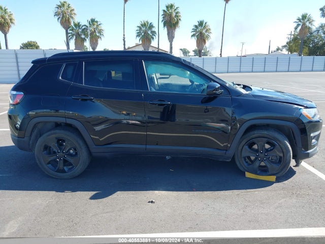 3C4NJCBB5MT505933 Jeep Compass Altitude Fwd