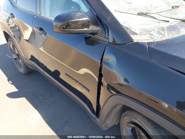 3C4NJCBB5MT505933 Jeep Compass Altitude Fwd