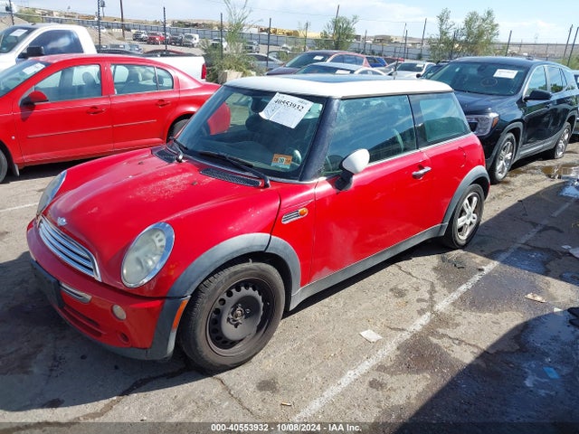 2006 MINI COOPER WMWRC33506TK72933 Photo 1