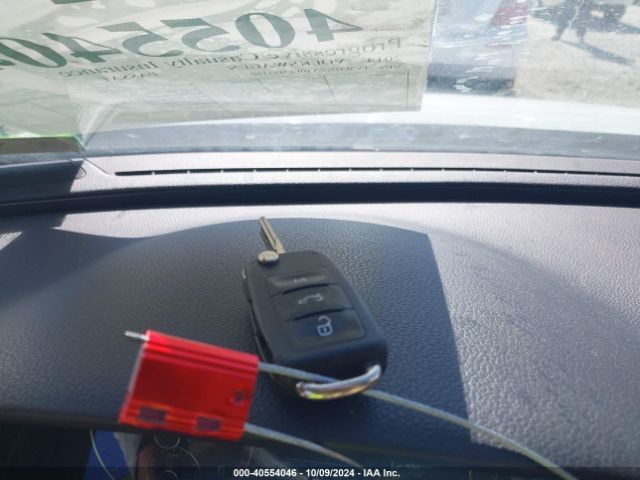 1VWBN7A30EC033160 Volkswagen Passat 2.0l Tdi Se