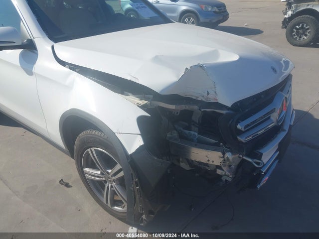 W1N0G8DB4NV394532 Mercedes-Benz Glc 300 Suv