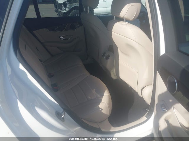 W1N0G8DB4NV394532 Mercedes-Benz Glc 300 Suv