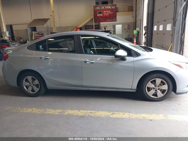 Chevrolet Cruze Ls Auto 2017 1G1BC5SMXH7126973 Image 13