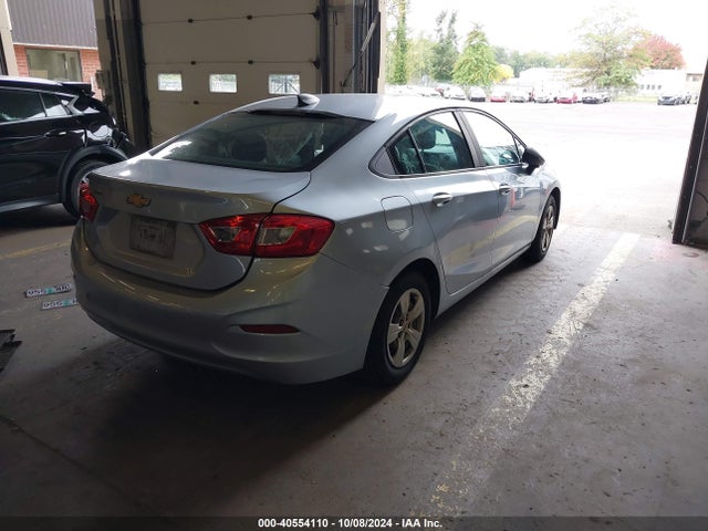 Chevrolet Cruze Ls Auto 2017 1G1BC5SMXH7126973 Image 4