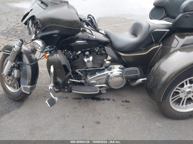 2020 HARLEY-DAVIDSON FLHTCUTG 1HD1MAF13LB857581 Photo 7