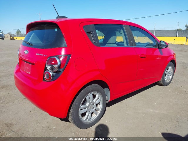 Chevrolet Sonic Lt Auto 2015 1G1JC6SG9F4213791 Image 4