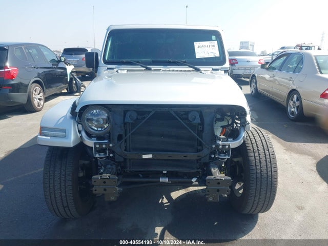 1C4JJXP69NW220598 Jeep Wrangler 4xe Unlimited Sahara 4x4