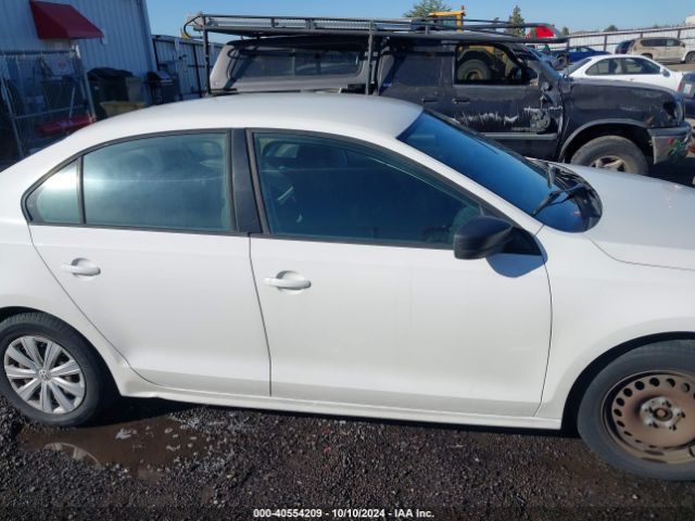 3VW1K7AJXEM378620 Volkswagen Jetta 2.0l S