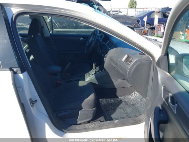 3VW1K7AJXEM378620 Volkswagen Jetta 2.0l S