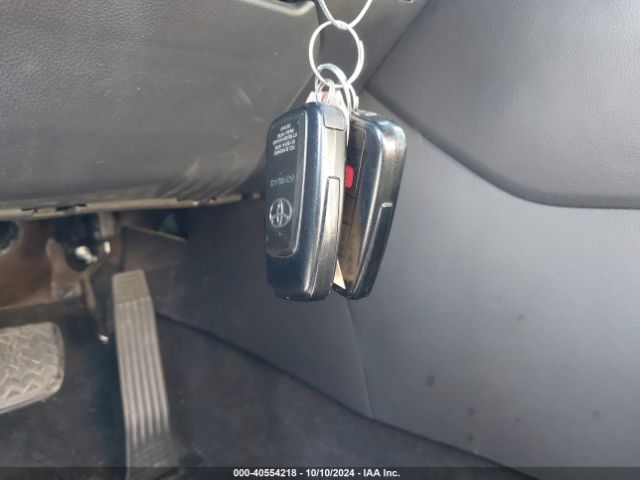2T3C1RFV5LW098248 Toyota Rav4 Xle Premium