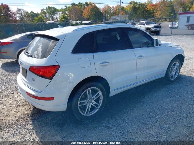 Audi Q5 2.0t Premium 2016 WA1L2AFP4GA141394 Image 4