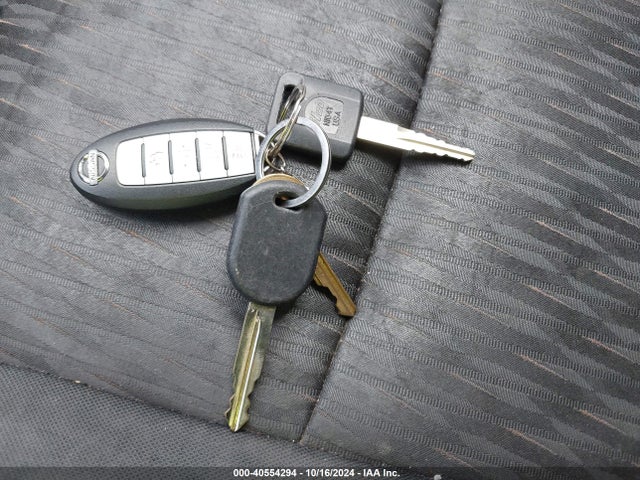 Nissan ROGUE SV 2017 5N1AT2MT3HC823541 Image 11