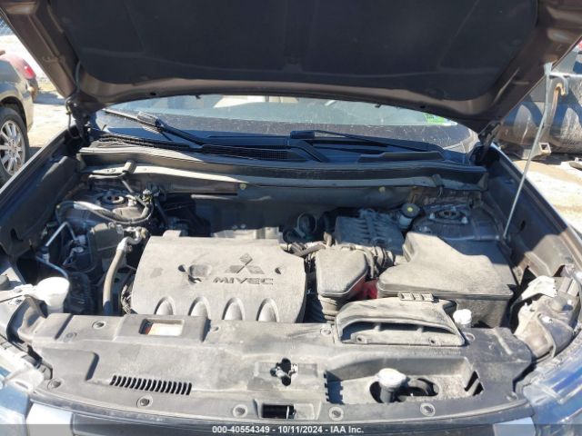 2019 MITSUBISHI OUTLANDER JA4AZ3A31KZ053481 Photo 9