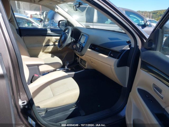 2019 MITSUBISHI OUTLANDER JA4AZ3A31KZ053481 Photo 4