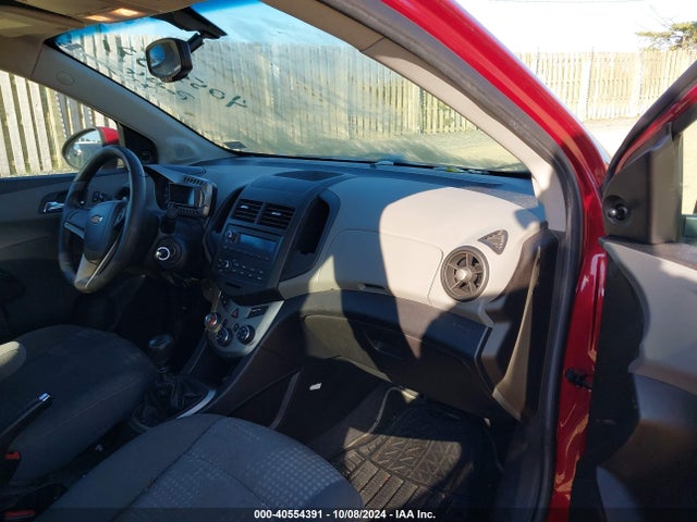 Chevrolet Sonic Ls Manual 2014 1G1JB5SH4E4118849 Image 5