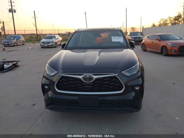 5TDGZRBH1MS527351 Toyota Highlander Xle