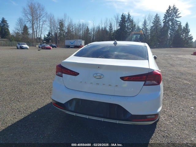 Hyundai Elantra Value Edition 2020 5NPD84LF9LH524868 Image 16