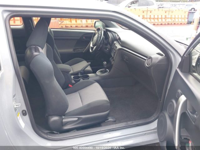 JTKJF5C70FJ012119 Scion TC