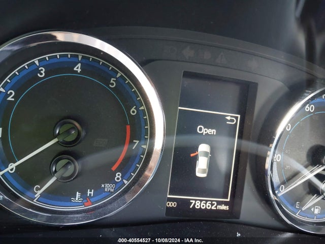Toyota COROLLA SE 2018 2T1BURHE7JC083208 Image 7