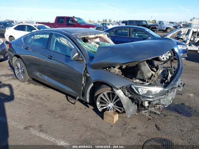 Buick Regal Sportback Preferred Ii 2018 W04GM6SXXJ1146007 головне зображення