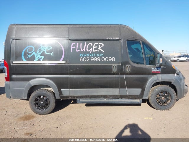 3C6TRVCG1JE138932 RAM Promaster 2500 High Roof 136 Wb