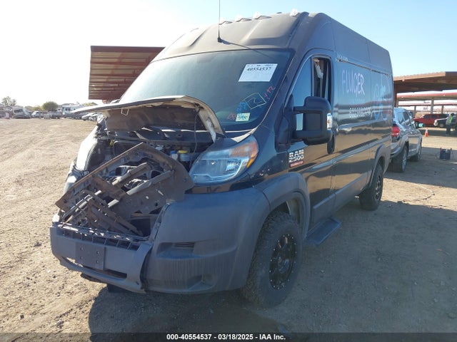 RAM Promaster 2500 High Roof 136 Wb 2018 3C6TRVCG1JE138932 Image 2