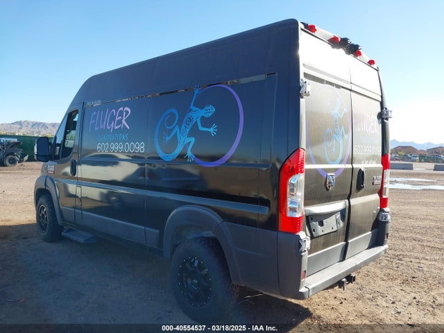 3C6TRVCG1JE138932 RAM Promaster 2500 High Roof 136 Wb