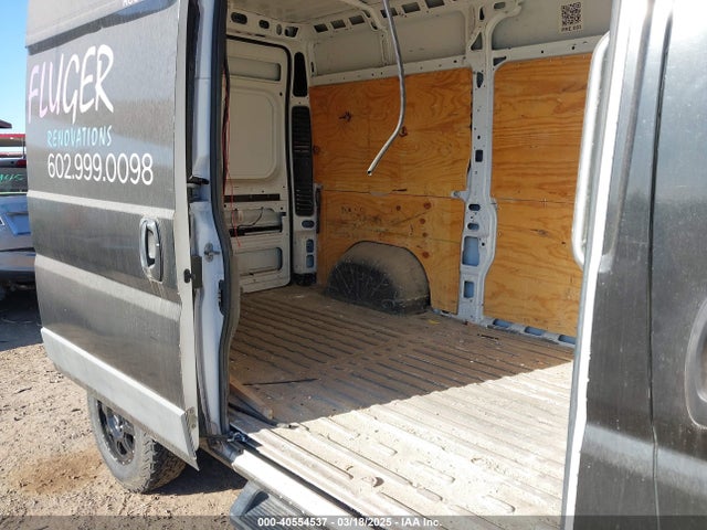 3C6TRVCG1JE138932 RAM Promaster 2500 High Roof 136 Wb