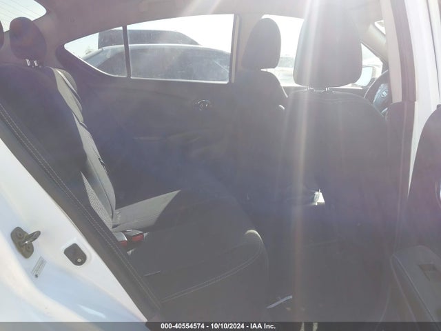 Nissan Versa 1.6 Sv 2017 3N1CN7AP1HK442845 Image 8